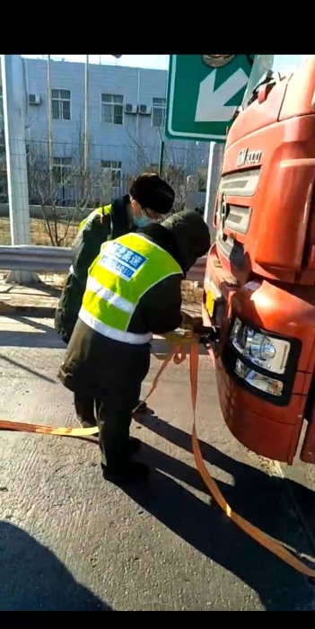 京滬分公司青縣站：小小拖車繩 威力大無窮